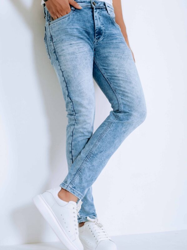 O2 Jeans